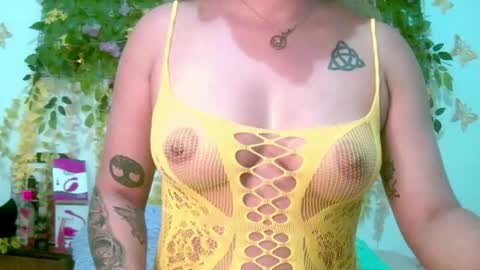 crysrus online show from May 2026 10:59:02 PM