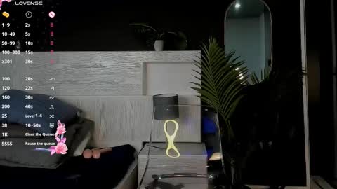 CRISTAL online show from February 2026 06:11:02 PM