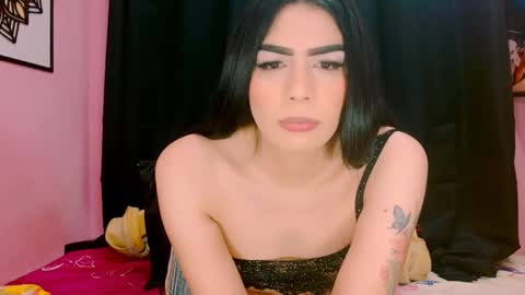 Snapshot of crystal420_ chatting on September 2025 06:18:02 AM Instagram cristal espinosa1 online show from September 2025 06:18:02 AM