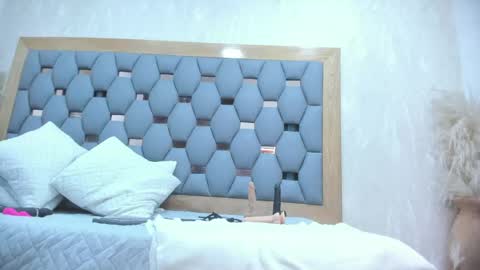 Snapshot of crystal_sm chatting on May 2026 03:35:02 AM crystal_sm online show from May 2026 03:35:02 AM
