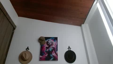 Crystal Blaze online show from February 2026 11:53:01 AM