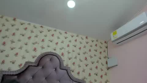 Milf Latina online show from August 2026 02:41:02 PM
