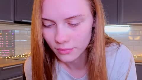 Snapshot of crystaldiva01 chatting on May 2026 10:21:02 AM Diva online show from May 2026 10:21:02 AM