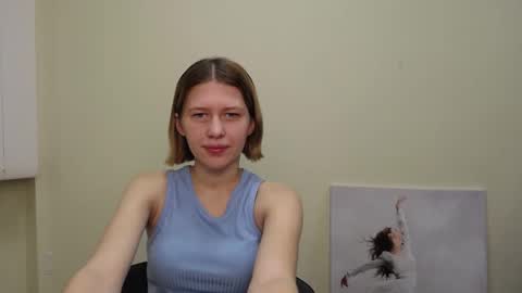 Snapshot of crystalgirl__ chatting on December 2024 07:37:01 AM Stella online show from December 2024 07:37:01 AM