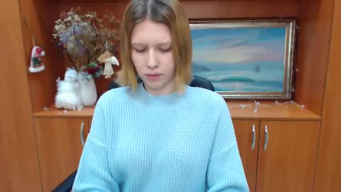 Snapshot of crystalgirl__ chatting on January 2025 07:49:01 AM Stella online show from January 2025 07:49:01 AM