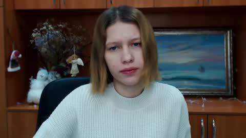 Snapshot of crystalgirl__ chatting on January 2025 07:25:02 AM Stella online show from January 2025 07:25:02 AM