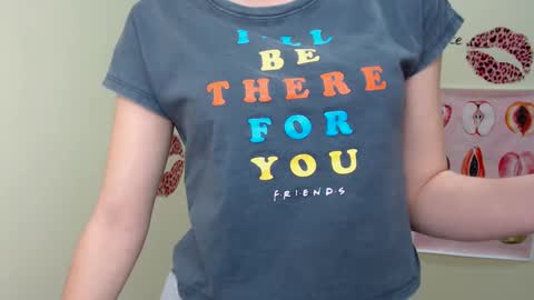 Snapshot of crystalgirl__ chatting on February 2025 03:20:01 PM Stella online show from February 2025 03:20:01 PM