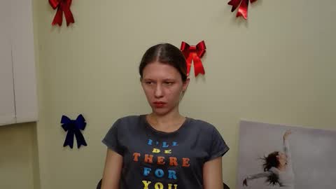 Snapshot of crystalgirl__ chatting on February 2025 04:56:02 PM Stella online show from February 2025 04:56:02 PM