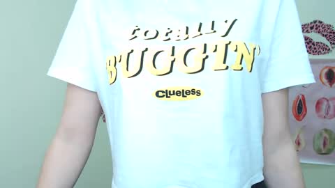 Snapshot of crystalgirl__ chatting on February 2025 03:35:01 PM Stella online show from February 2025 03:35:01 PM