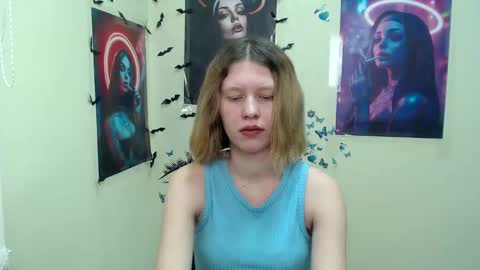 Snapshot of crystalgirl__ chatting on March 2025 10:37:02 AM Stella online show from March 2025 10:37:02 AM