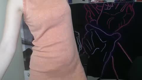 Snapshot of crystalgirl__ chatting on September 2025 06:17:01 AM Stella online show from September 2025 06:17:01 AM