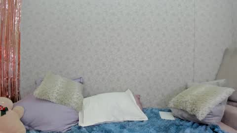 Snapshot of crystalnut chatting on January 2025 04:25:02 AM Maria online show from January 2025 04:25:02 AM