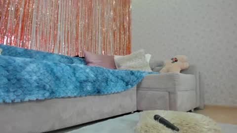 Snapshot of crystalnut chatting on January 2025 07:10:02 AM Maria online show from January 2025 07:10:02 AM