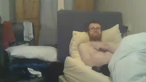 Snapshot of cs014g8493 chatting on September 2025 11:15:01 PM chris online show from September 2025 11:15:01 PM