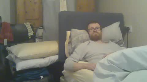 chris online show from November 2025 12:32:02 AM