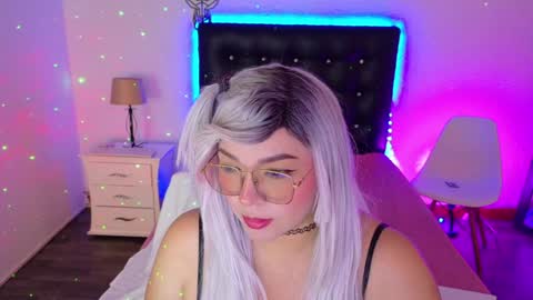 Snapshot of cuckoldlover69_ chatting on December 2024 03:58:02 AM cuckoldlover69_ online show from December 2024 03:58:02 AM