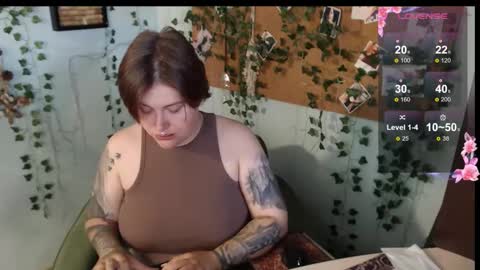 Chris online show from September 2025 02:02:02 AM