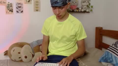 Cuddly online show from March 2026 10:20:01 PM