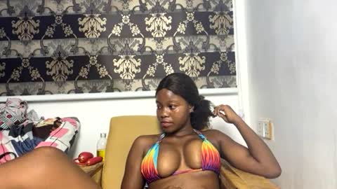 Snapshot of cum_863648 chatting on June 2026 03:25:01 AM Lisa online show from June 2026 03:25:01 AM
