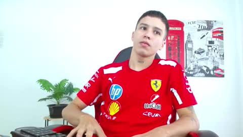 Snapshot of cumandres chatting on November 2025 02:38:02 PM cumandres online show from November 2025 02:38:02 PM