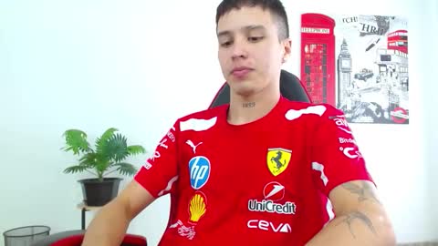 Snapshot of cumandres chatting on November 2025 02:31:02 PM cumandres online show from November 2025 02:31:02 PM