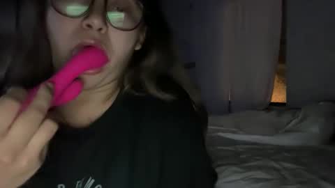 Snapshot of cumberinme chatting on November 2025 08:30:02 AM cumberinme online show from November 2025 08:30:02 AM