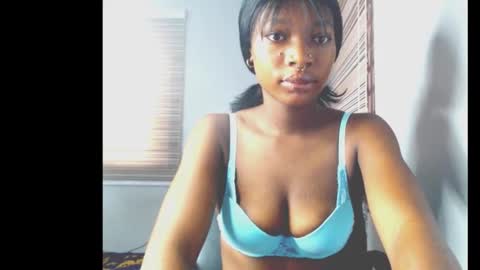 cumebony_petit online show from February 2026 06:50:02 AM