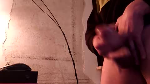 cumfeetbass online show from February 2025 09:26:02 PM