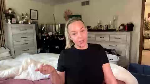 cumguzzlingskank online show from May 2026 05:08:01 PM