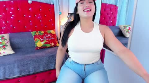 Snapshot of cumming_tiffani chatting on December 2024 01:12:01 PM cumming tiffani online show from December 2024 01:12:01 PM