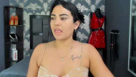 Snapshot of cumming_tiffani chatting on September 2025 11:47:02 AM cumming tiffani online show from September 2025 11:47:02 AM