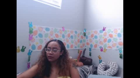 Nia Reese online show from April 2026 06:27:02 PM