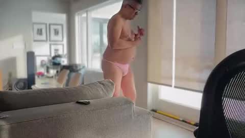 Snapshot of cumslutliny chatting on February 2026 08:34:01 PM cumslutliny online show from February 2026 08:34:01 PM