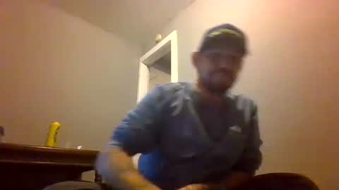 Snapshot of cuntreeboy68 chatting on December 2024 02:58:02 AM Bash online show from December 2024 02:58:02 AM