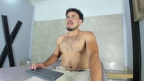 Snapshot of cupeer_1 chatting on January 2026 07:39:02 PM Cupeer online show from January 2026 07:39:02 PM