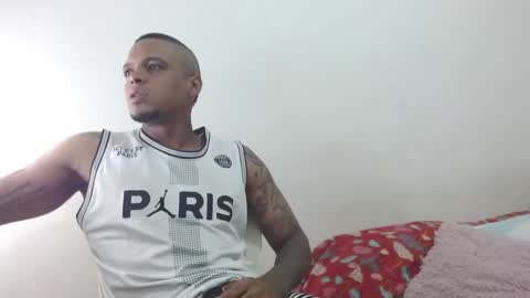 dominic and julieta... independent models online show from December 2024 10:17:02 AM