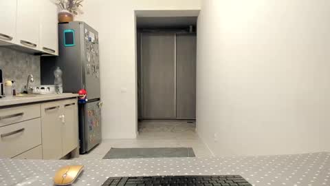 maria  alex online show from February 2025 07:28:02 PM