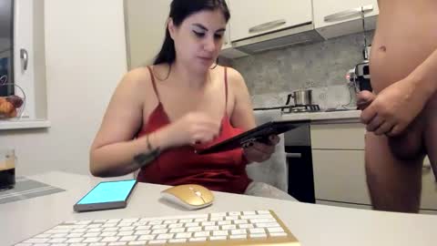 maria  alex online show from April 2026 01:10:01 AM