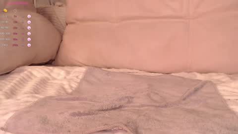 Jessy online show from March 2025 05:49:01 PM