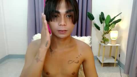 Xyrien online show from March 2026 12:09:01 PM