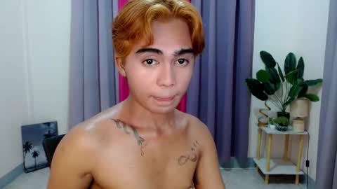 Xyrien online show from April 2026 10:53:01 AM