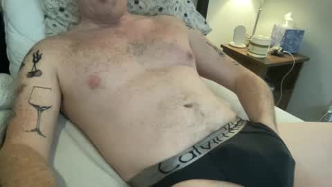 Snapshot of curiousmax18 chatting on January 2025 03:58:01 PM Maxx online show from January 2025 03:58:01 PM