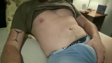 Snapshot of curiousmax18 chatting on February 2025 10:14:02 PM Maxx online show from February 2025 10:14:02 PM