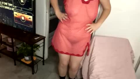 curliegirlee online show from April 2026 01:50:02 AM