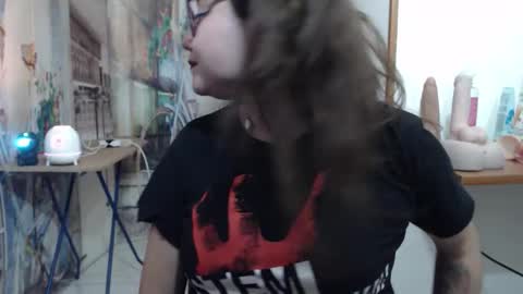 Vannesa online show from February 2026 07:10:02 PM