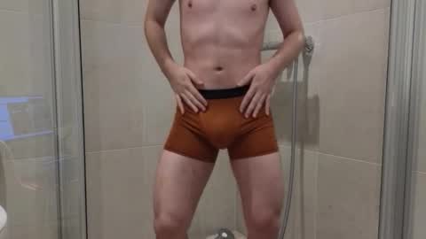 Mike  pvt is open online show from October 2025 10:04:01 PM