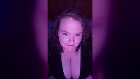 Snapshot of curlycult97 chatting on July 2026 10:31:02 PM curlycult97 online show from July 2026 10:31:02 PM