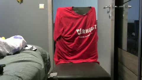 curlyfurly online show from November 2025 04:45:02 AM