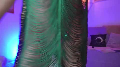 Natasha online show from October 2025 05:00:02 AM