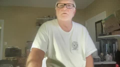 Snapshot of curo69 chatting on September 2025 09:17:02 PM ALAN online show from September 2025 09:17:02 PM